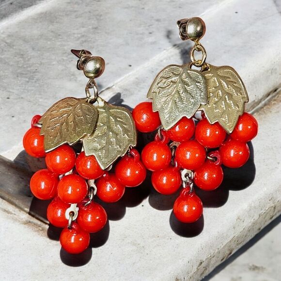 Antique Coral Bunch Grapevine Earrings Golden Leafs Victorian Clusters Dangle - Picture 12 of 12